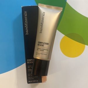 NEW Complexion Rescue Tinted Foundation Hydrating Gel Cream SPF 30 Suede 04